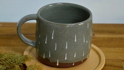 celadon-coffee-cup-rain