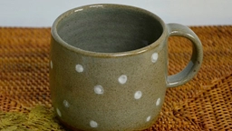 celadon-coffee-cup-snow